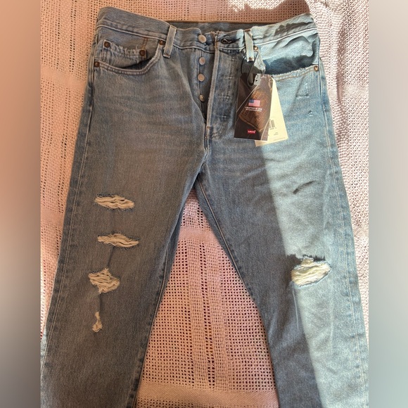 NWT Levi's 501 ripped skinny jeans size 30x28 - Picture 2 of 9